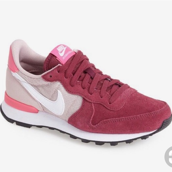 Damen nike Pink Internationalist Sneaker Damen nike Pink Internationalist Sneaker
